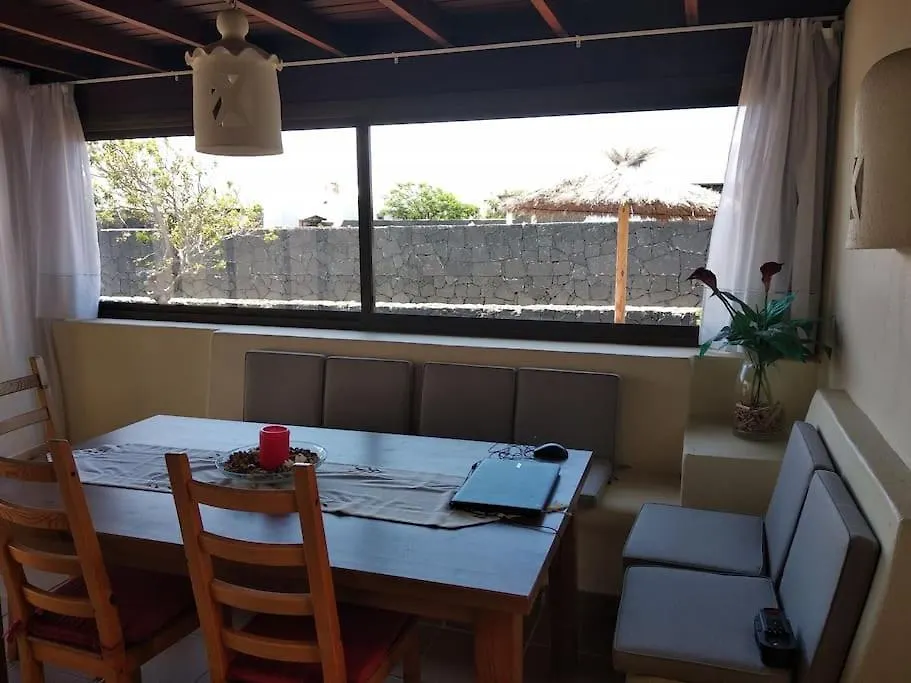Villa La Carabela 35 Playa Blanca